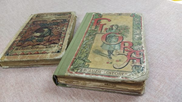RESTAURACIÓN DE LIBROS ANTIGUOS, ARREGLO DE TAPAS Y DEL INTERIOR - Imagen 2