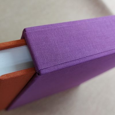 conjunto libro y funda