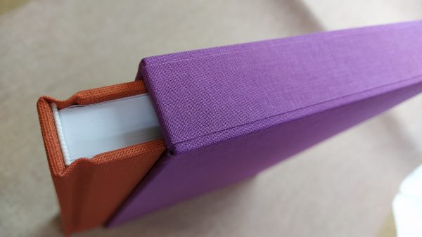 conjunto libro y funda